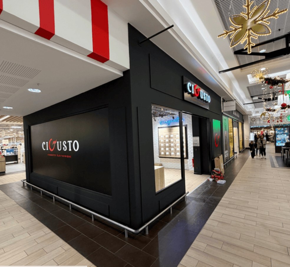Façade de la boutique CIGUSTO à Fréjus
